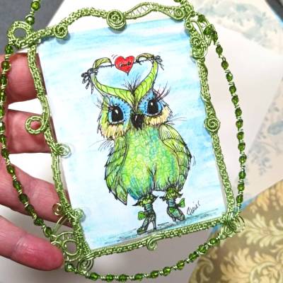 Eule mit Herz handgemalt crazy Miniatur 74 x 105 mm Aquarell handgemalt prunkvoll gerahmt wirework