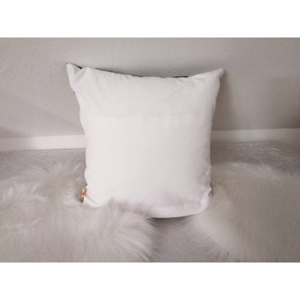 skandinavische deko Deko-Ideen von JYSK: Ruhe und Eleganz für dein Zuhause Simple Fix Tischdecke Transparent