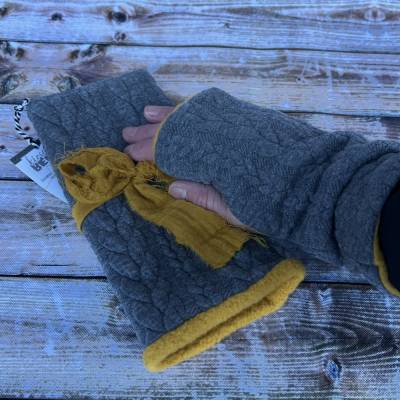 Handstulpen mit Daumenloch Zopfstrickmuster gefüttert mit Fleece