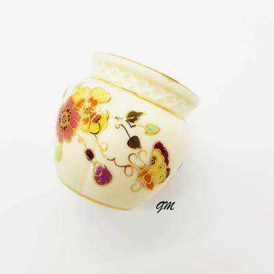 ZSOLNAY PECS Porzellan Vase handgemalt signiert elfenbeinfarben Vintage Deko