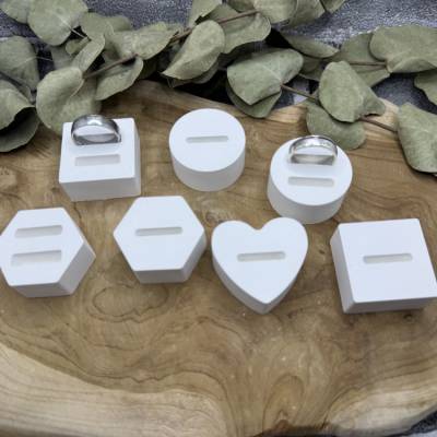 Ringhalter aus Raysin | Ringaufbewahrung | Ringständer | Verlobung | Geschenk | Hochzeit