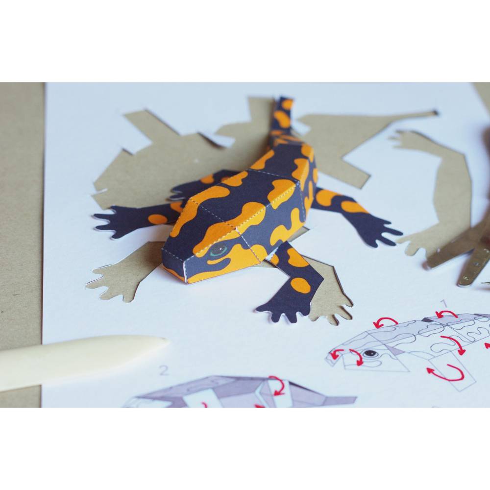 Salamander Bastelbogen, Feuersalamander Bausatz für Kinder pdf Download Ausschneidebogen Gelb und Schwarz Bild 5