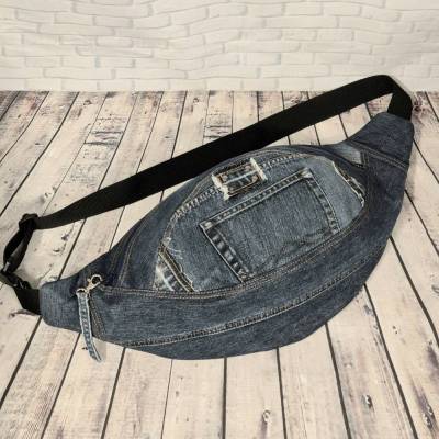 Jeans Upcycling Umhängetasche - einzigartig und nachhaltig