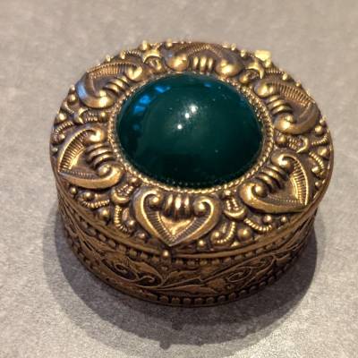 Vintage Pillendose " Goldgrün"