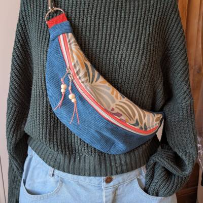 Hippe Bauchtasche / Crossbody-Tasche / Gürteltasche / Cord / Canvas