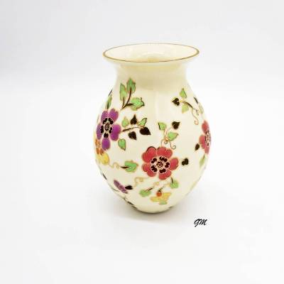 ZSOLNAY PECS Porzellan Vase handgemalt, signiert, elfenbeinfarben, Vintage Deko, 12 cm