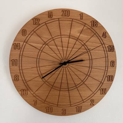 Funkuhr Holz Buche Dartscheibe Geschenk Darts Dartboard 