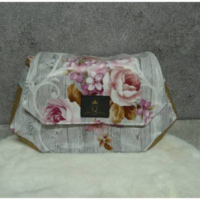 Allzwecktasche Blume – stilvolle Tasche aus Kunstleder und Wachstuch