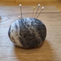 Nadelkissen - Filzkieselstein - Pincushion