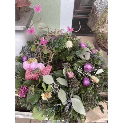 Tischkranz Frühlingskranz Naturkranz Türkranz frischer Kranz