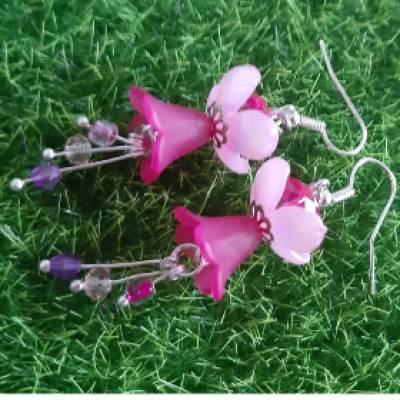 Ohrringe Rosa-Blüten – Romantische Ohrhänger mit Blüten & Perlen