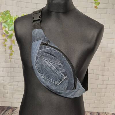 Blaue Hüfttasche ,Bauchtasche, Jeans Upcycling