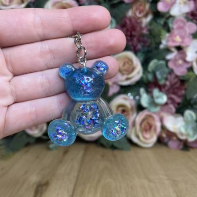 Schlüsselanhänger Bärchen aus Resin – Handgefertigtes Unikat als Geschenk & Accessoire