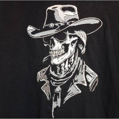 Skelett Cowboyhut Lichteffekt Stickdatei 14x14 bzw. 15x15cm – Totenkopf Cowboy für schwarze Stoffe