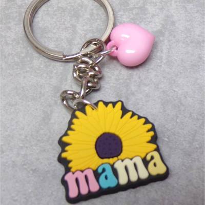 Mama Sonnenblume Schlüsselanhänger personalisierbar – Muttertag Geschenk mit Glücksbringer oder Herz