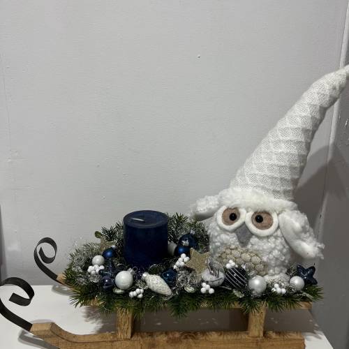 Weihnachtsdeko mit Schlitten, Engel, Mädchen, Kerze und Ledlichtern Weihnachtsschlitten