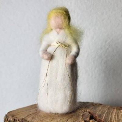 Engel aus Schafwolle - Flügellos