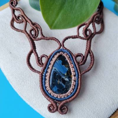 Makramee-Halskette mit Pietersit – Verstellbarer Statement-Choker, Unikat, handgefertigt