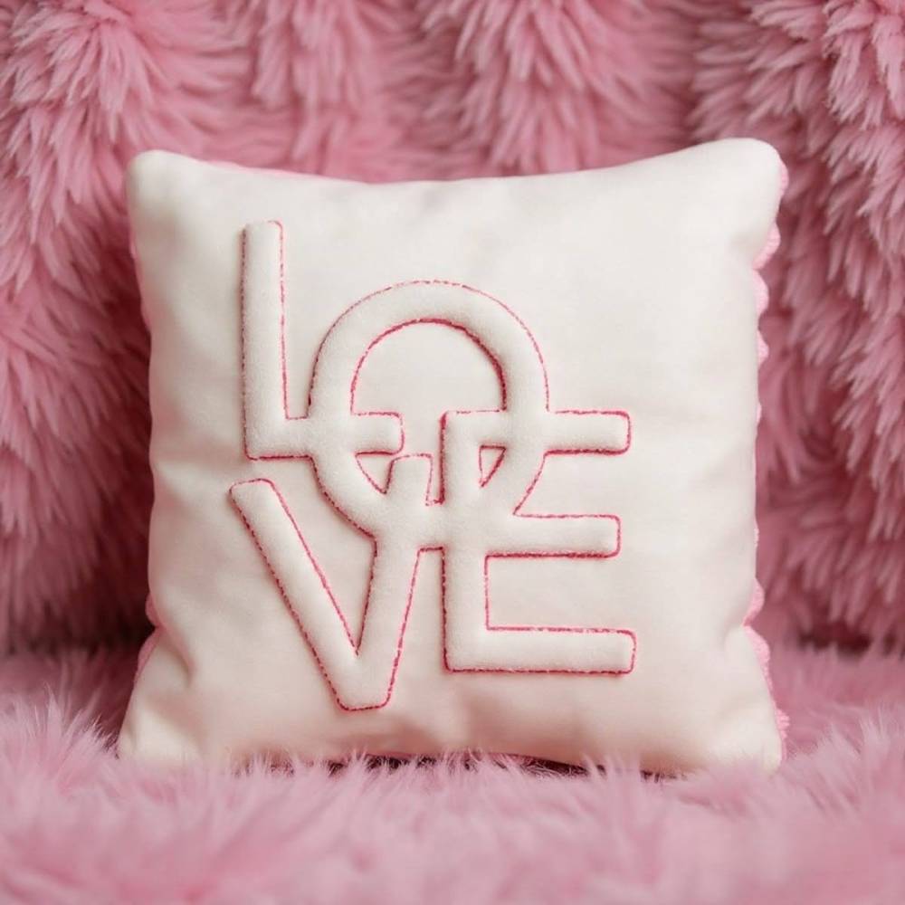 Stickdatei Love 3D Trapunto Set 2619 – Kissen, Taschen & Shirts besticken | Design-by-Jasmina Bild 1