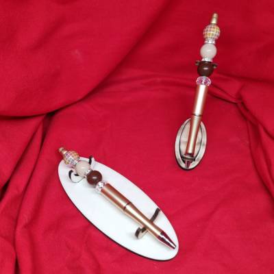 Kugelschreiber mit Perlen