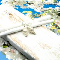 Lässige verspielte Ohrringe aus Metall & Silberfarben, Unikatschmuck – Geschenkidee für Frauen