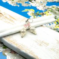 Lässige verspielte Ohrringe aus Metall & Silberfarben, rosa, Unikatschmuck – Geschenkidee für Frauen