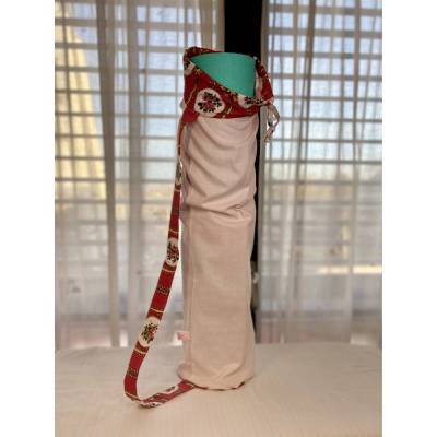 Yogamatten-Tragehülle aus geretteten Stoffen – handgefertigt