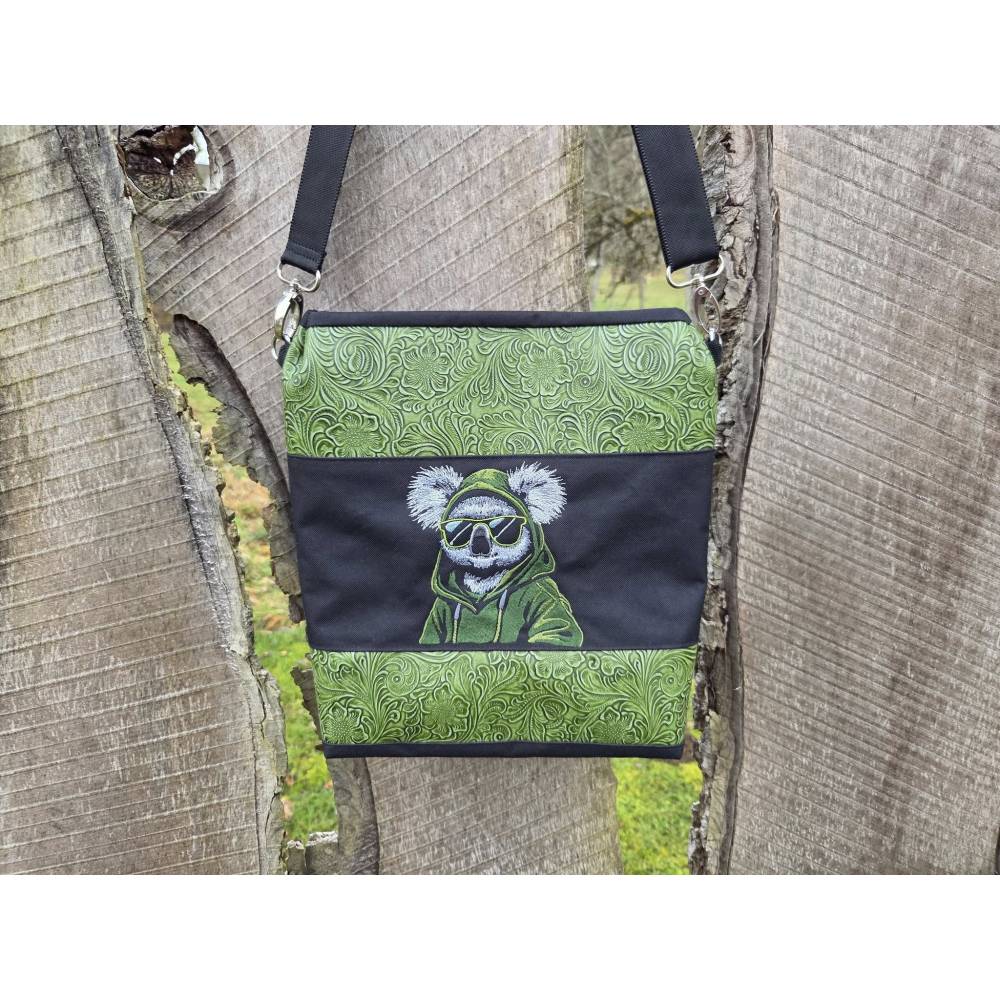 Koala cool Color Lichteffekt 18x18cm bzw. 20x20cm – Stylische Stickdatei für schwarze Stoffe Bild 9