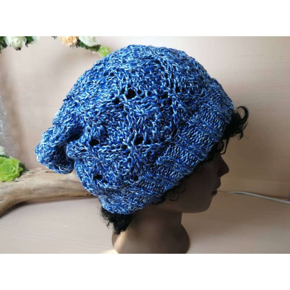 Blaue Beanie für Damen mit Ajourmuster – Stylische Mütze für Frühjahr & Herbst Bild 1