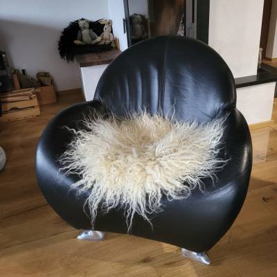 Fellkissen vom Walliser Schwarznasen Schaf