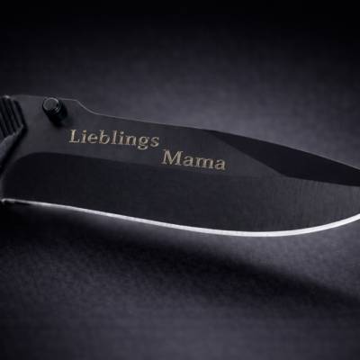 Taschenmesser „LieblingsMama“ – personalisiertes Geschenk für Mama mit Gravur