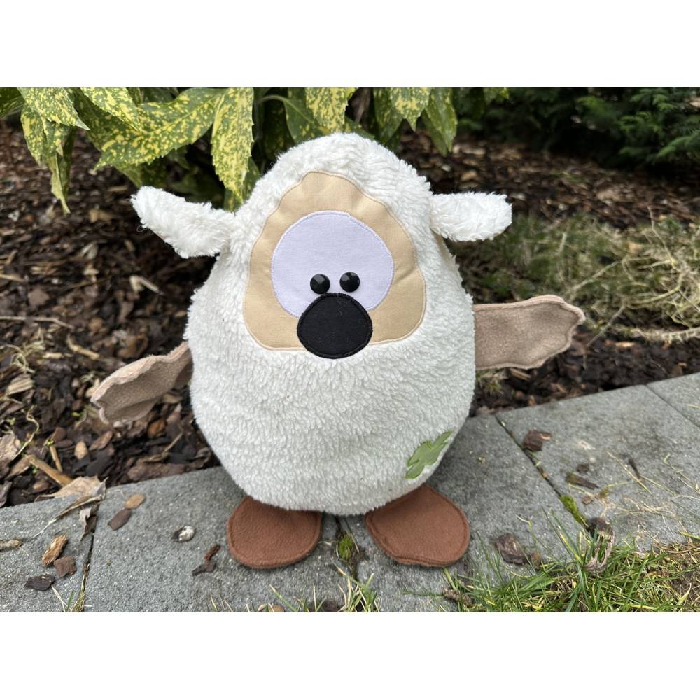 Nähanleitung - Kuschelmonster "Sheepy" Bild 1