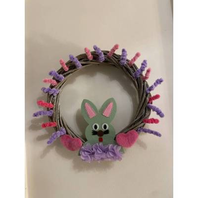 Schöner Osterkranz mit Hasenmotiv, Durchmesser ca 30 cm