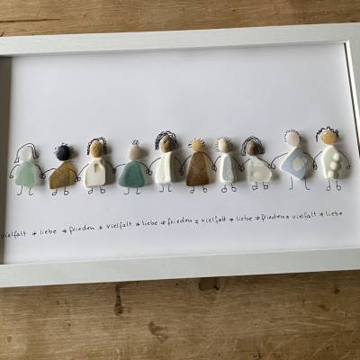 Bild mit Strandstenen, Steinbild, Vielfalt, Liebe, Frieden