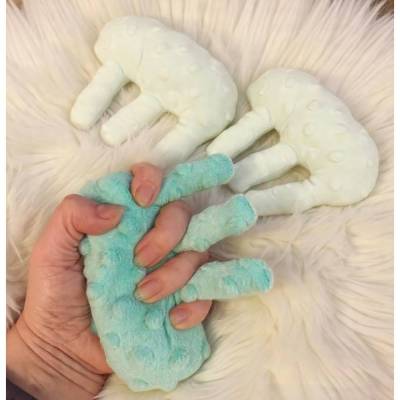 Stickdatei Fingertrenner & Fingerspreizer – Kontraktionskissen In the Hoop Set 2 | Handtraining & Pflege