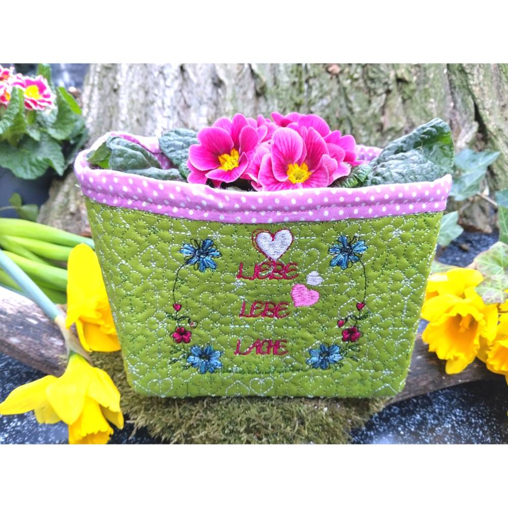 Liebe Lebe Lache Stickdatei 10x10cm – Emotionale Deko für deine Stickmaschine Bild 5