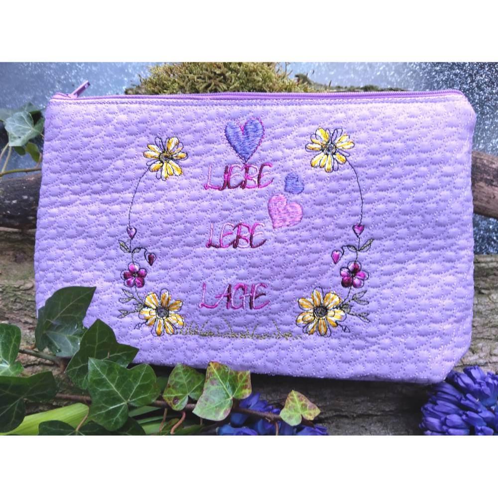 Liebe Lebe Lache Stickdatei 10x10cm – Emotionale Deko für deine Stickmaschine Bild 6