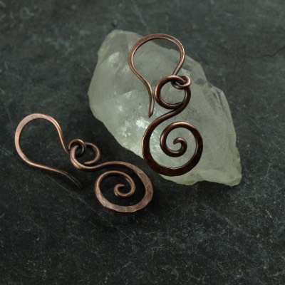 Keltische Ohrhänger aus Kupfer – Handgemachte Ohrringe, Mittelalter Schmuck, Geschenkidee