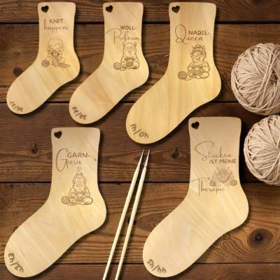 Personalisiertes Sockenbrett aus 3 mm Lindenholz – graviert & individuell | Geschenk für Stricker & Wollfans