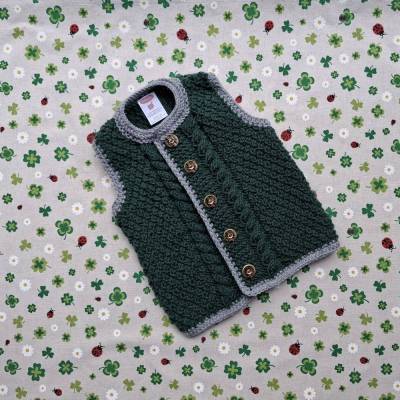 Trachtenweste Junge grün grau Weste Pullunder Zopfmuster Trachtenhose Geschenk Geburt Taufe Taufkleidung gestrickt