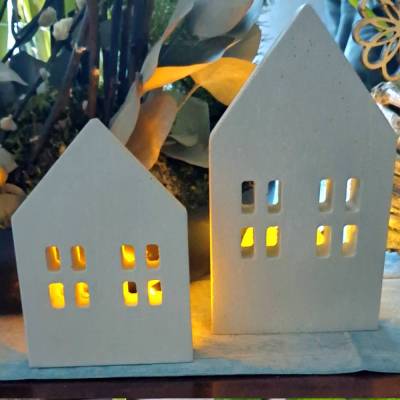 Beton-Lichthaus 2er-Set – Handgefertigte Windlichter in Hausform, wetterfest, 180*100mm & 130*90mm