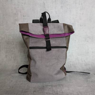 Rolltop Rucksack aus Cord und Kunstleder
