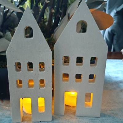 Beton-Lichthaus 2er-Set – Dekoratives Windlicht in Hausform für stilvolle Wohn- und Tischdeko