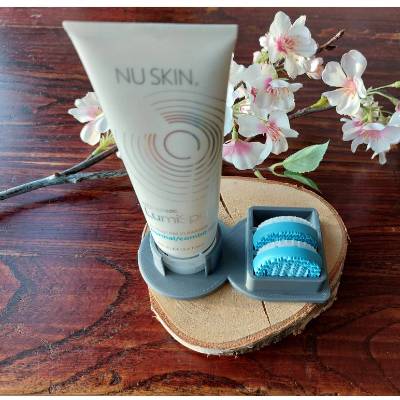 Geräte Halter 3D Druck Ständer / für Nu Skin Age Loc LumiSpa Tube Skincare + Silikonaufsatz