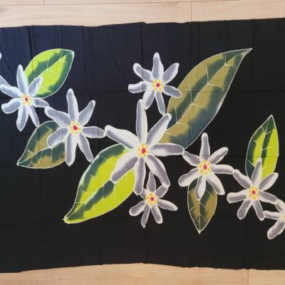 Sari-Wickelrock "Flower - Blumen" ohne Fransen, mit Sarongschnalle, 185x112 cm, schwarz m. weißen Blumen, 330 g