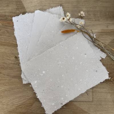 Handgeschöpftes Recyclingpapier | 5er Set | Nachhaltiges Künstlerpapier | Unikate aus recyceltem Papier 
