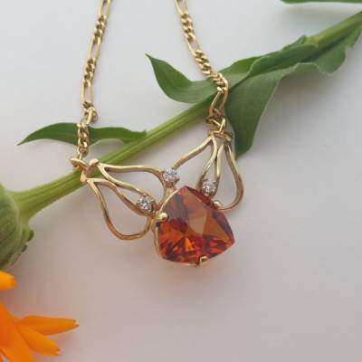 Edles Collier mit Madeira-Citrin & Brillanten in 585 Gelbgold