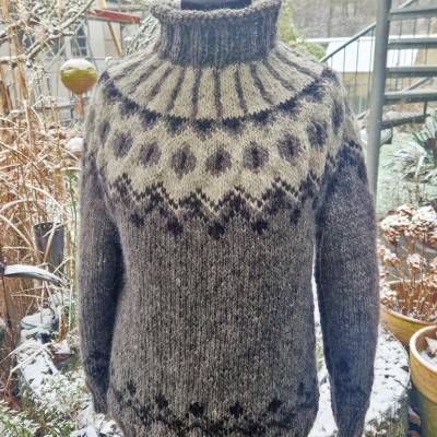 Pullover aus Islandwolle ***Norweger**onesize bis M