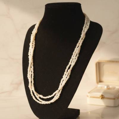 Mehrreihige Glasperlenkette Weiß Champagnerschimmer – Brautschmuck handgefertigt Moonlight Glow