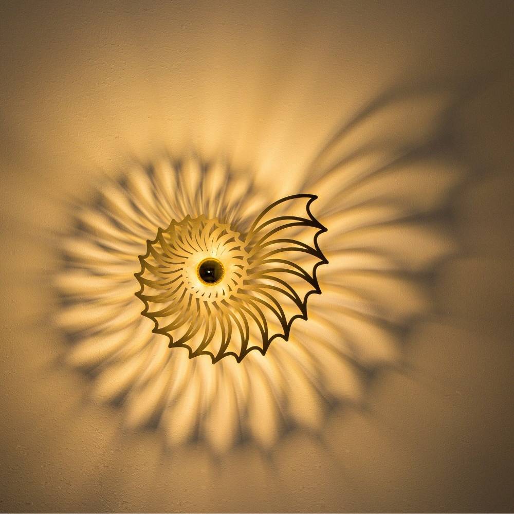 Wandlampe aus Holz, Nautilus Muschel, 40cm Holzlampe Schlafzimmer, Beleuchtung Wohnzimmer, E27 Fassung, Effektbeleuchtun Bild 1